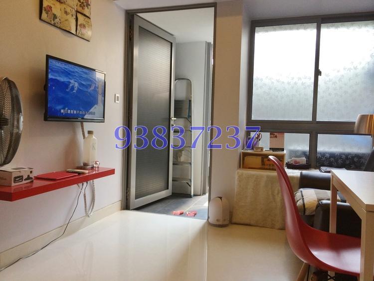 Alexis thumbnail photo